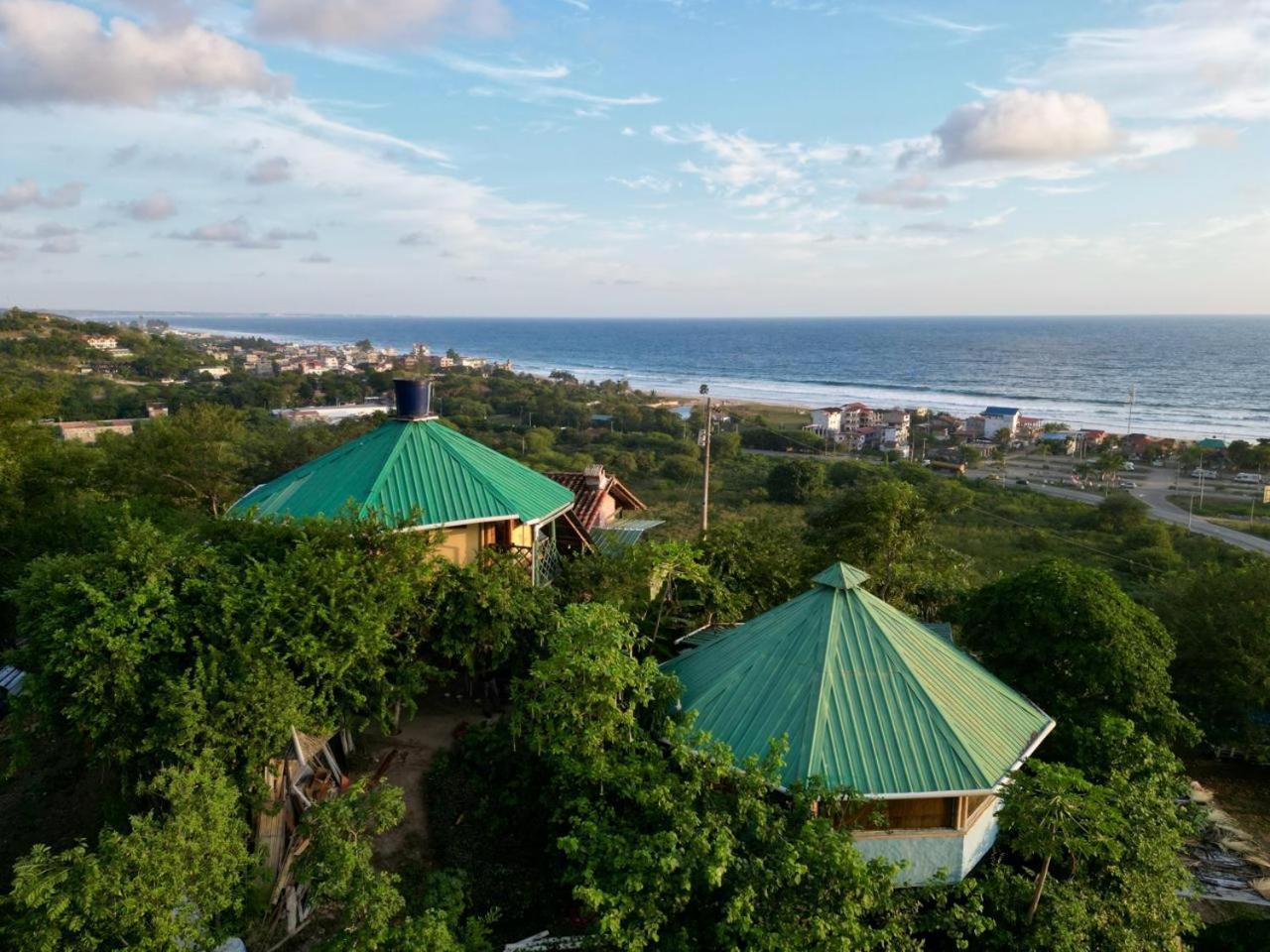 Punto Verde Ecological House Montanita Ngoại thất bức ảnh